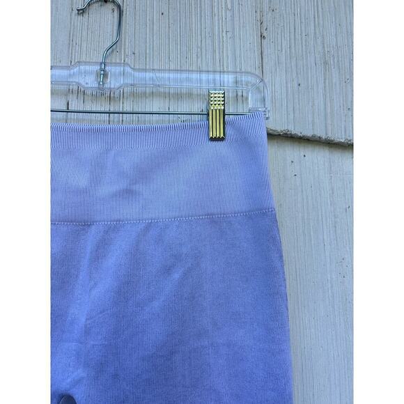 Fabletics‎ High Waisted Seamless Star Leggings Ice Grey Black Breathable Size L - Picture 3 of 9